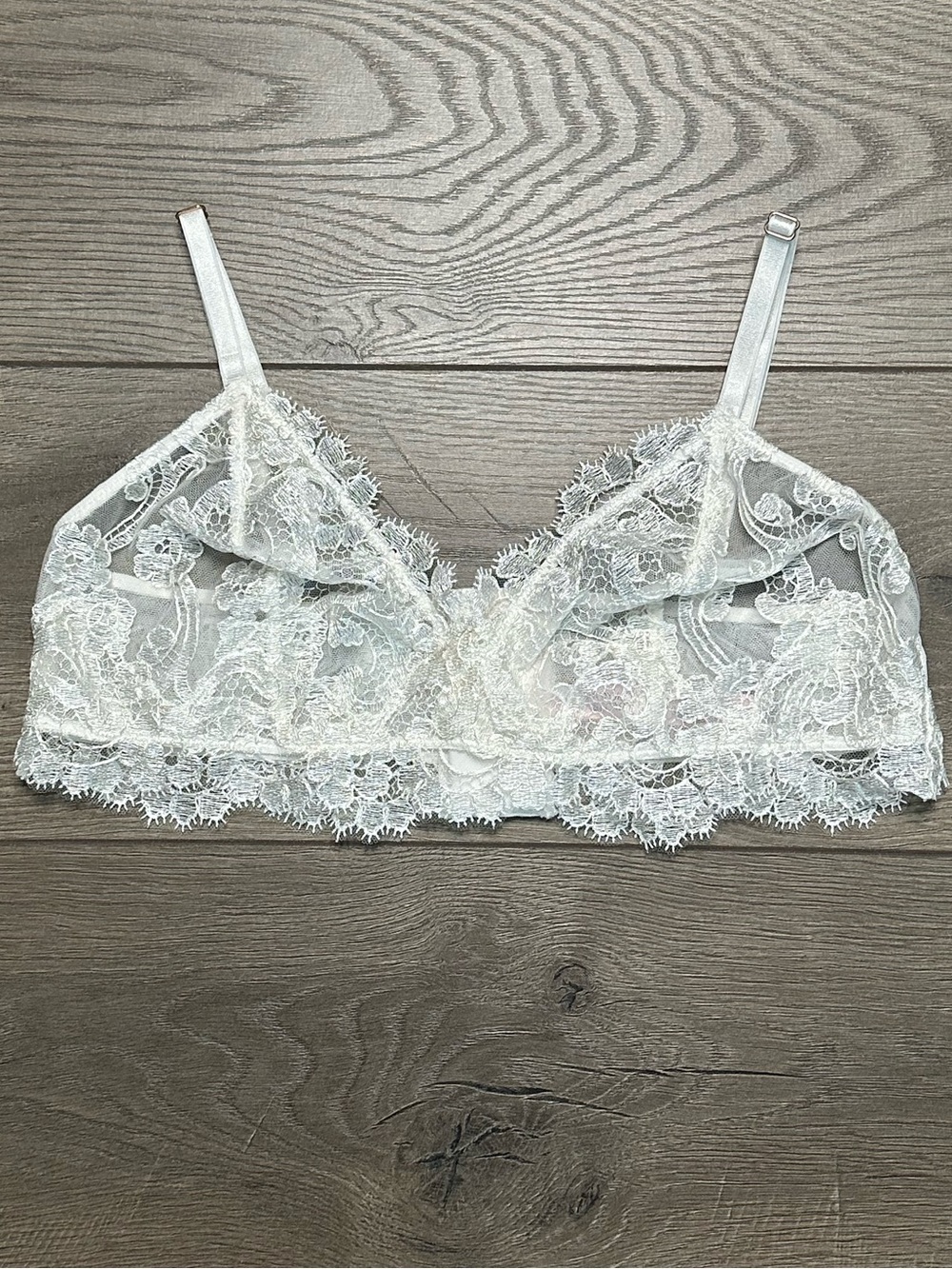 Victoria's Secret Dream Angels White Lace Bralette Bra Bridal Wedding Night M
